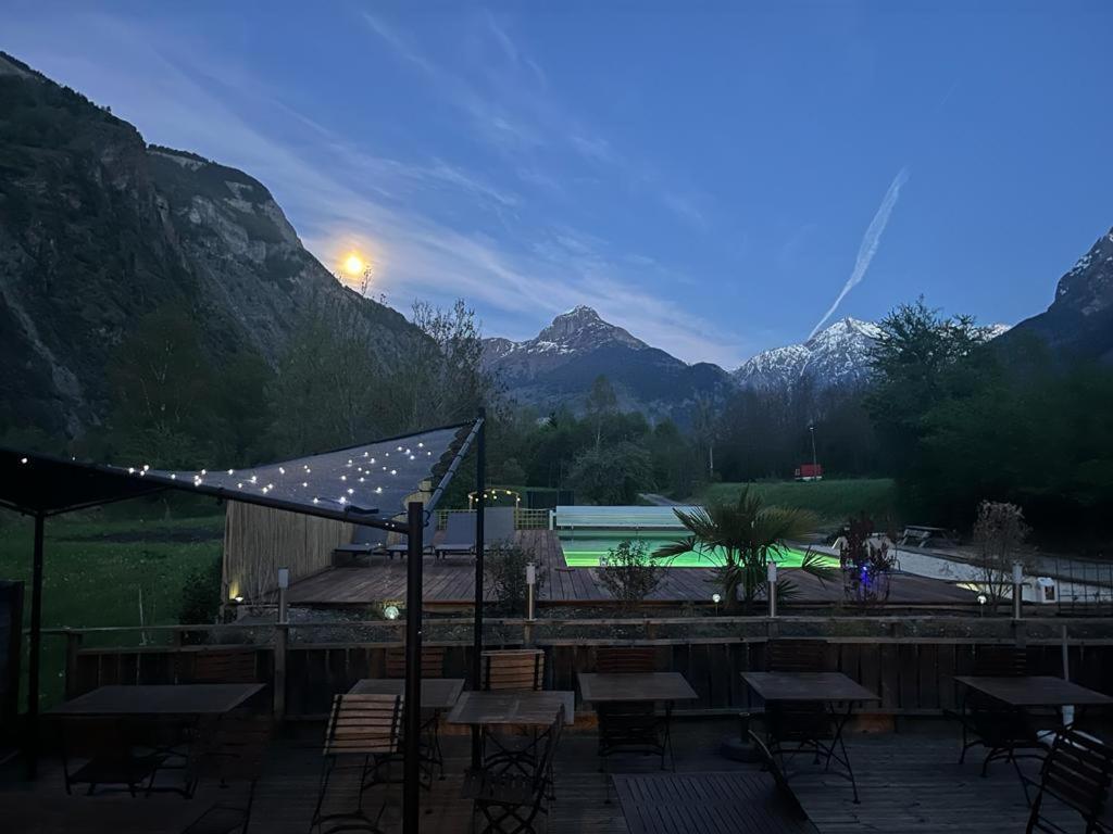 Bo Lodge Le Bourg-dʼOisans Exteriör bild